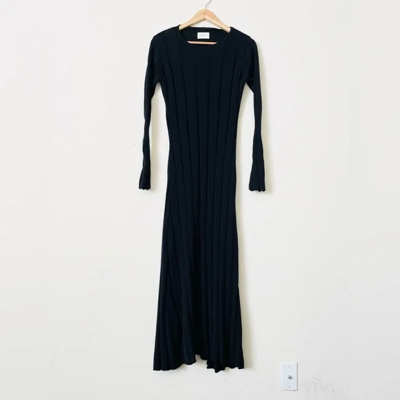 DISSH MEDIUM Emery black ribbed linen blend slit back maxi knit dress